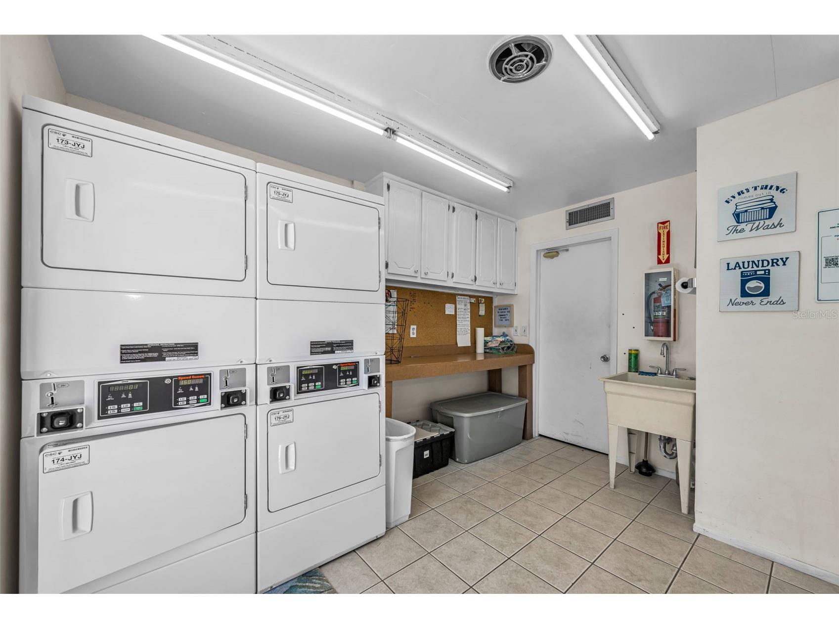 219 Elmwood Circle #219 Seminole FL 33777 TB8489082 image38