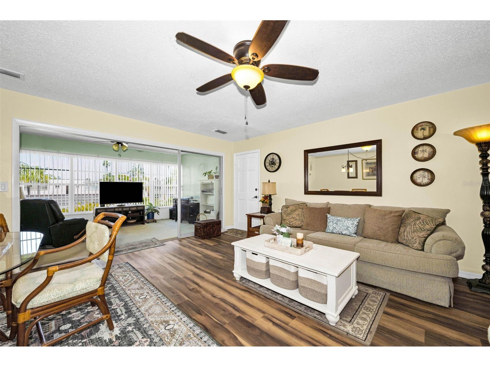 219 Elmwood Circle #219 Seminole FL 33777 TB8489082 image8