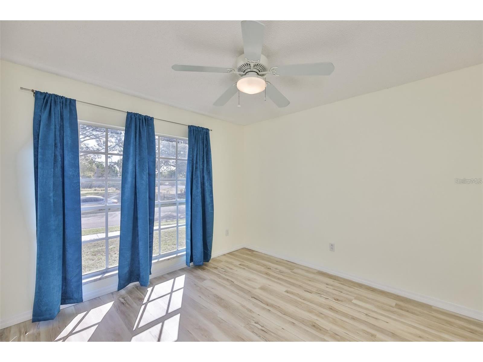 219 Island Water Way Apollo Beach FL 33572 TB8464154 image15