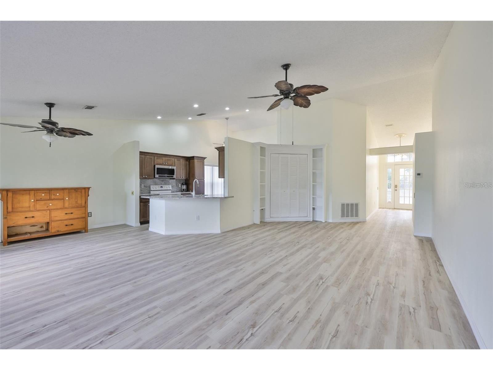 219 Island Water Way Apollo Beach FL 33572 TB8464154 image7