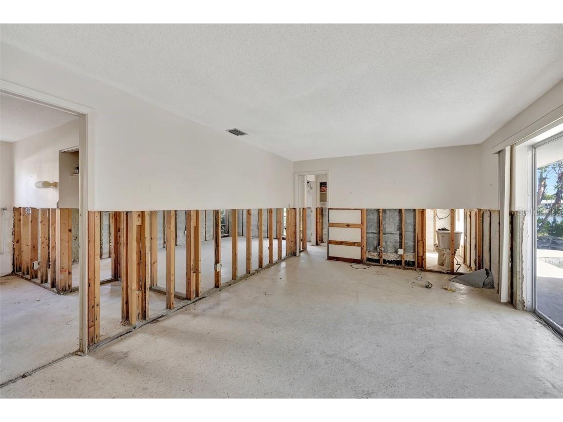 219 Leeward Island Clearwater FL 33767 - CLEARWATER CHANNEL TB8452622 image19