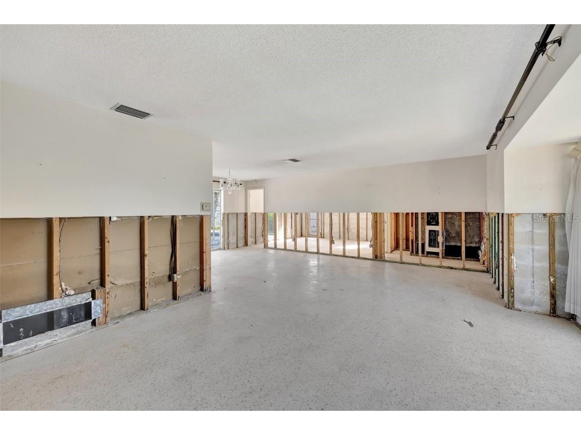 219 Leeward Island Clearwater FL 33767 - CLEARWATER CHANNEL TB8452622 image9