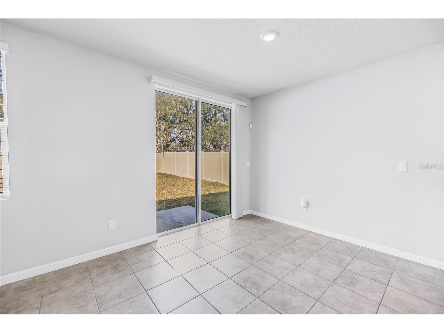 219 Lovely Court Plant City FL 33566 TB8477829 image14