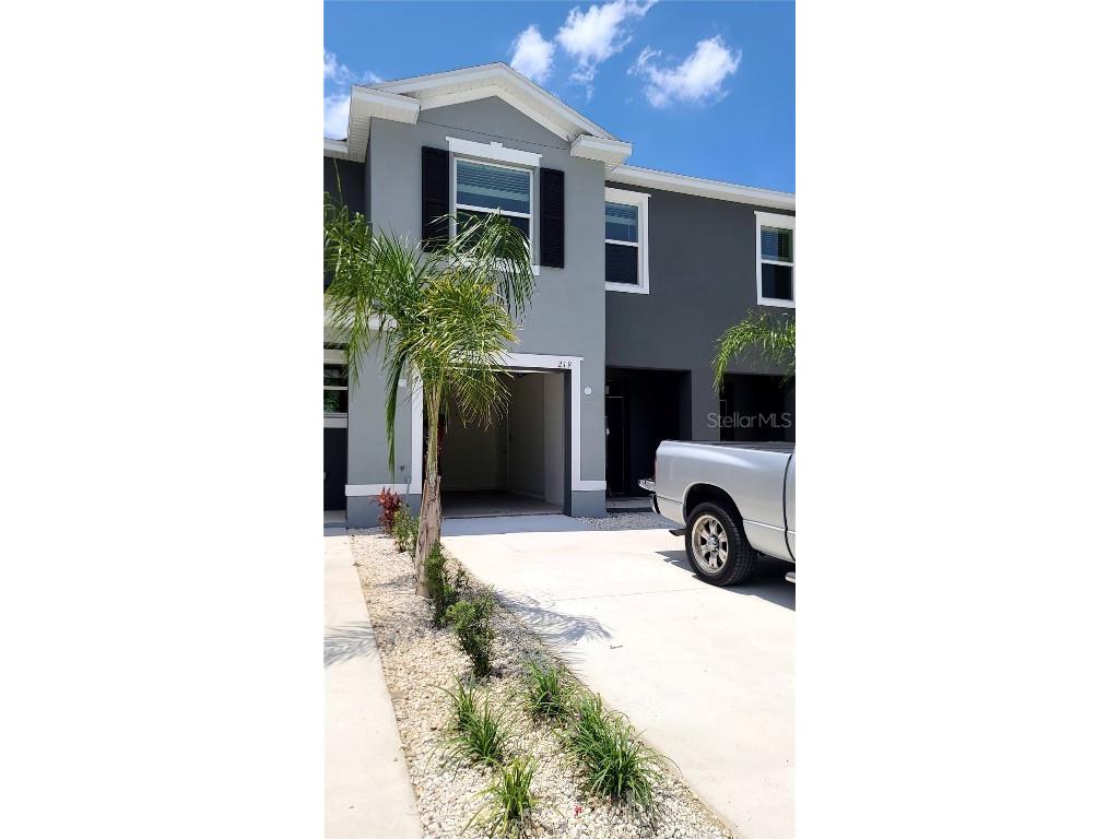 219 Mangrove Shade Circle Apollo Beach FL 33572 T3450978 image1