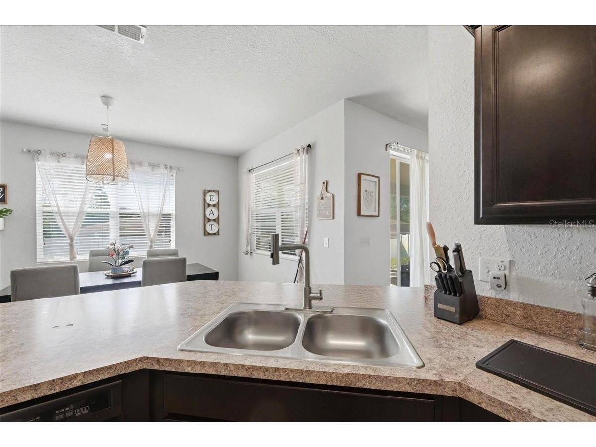 219 Maple Drive Kissimmee FL 34759 O6401375 image10