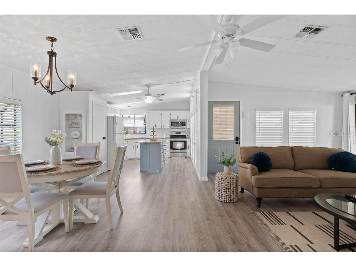 219 Martinique Road North Port FL 34287 C7513730 image12