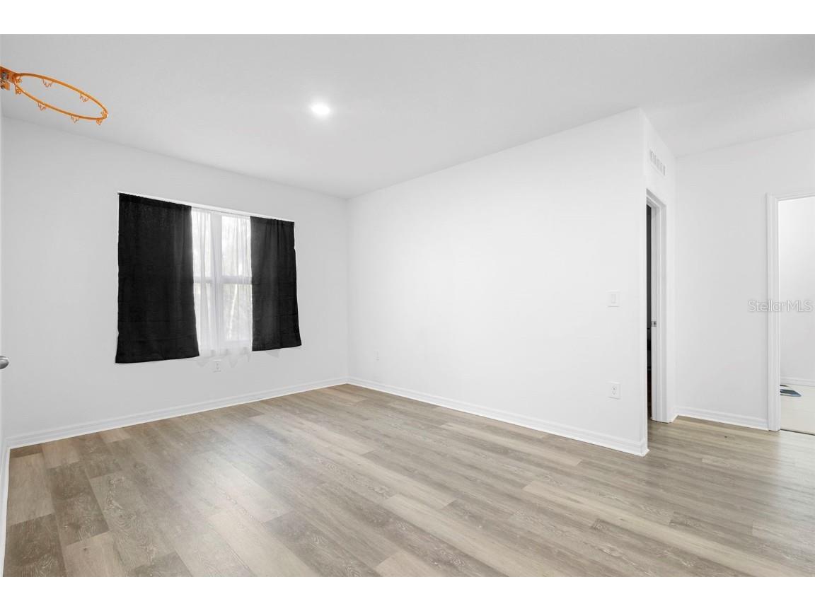 219 Meghan Circle Deland FL 32724 V4946327 image17