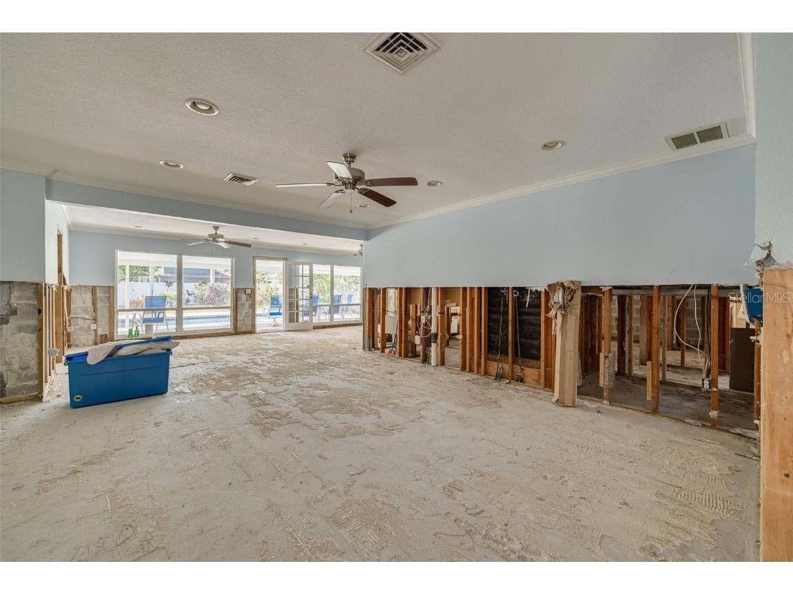 219 Miramar Boulevard NE Saint Petersburg FL 33704 TB8380231 image10