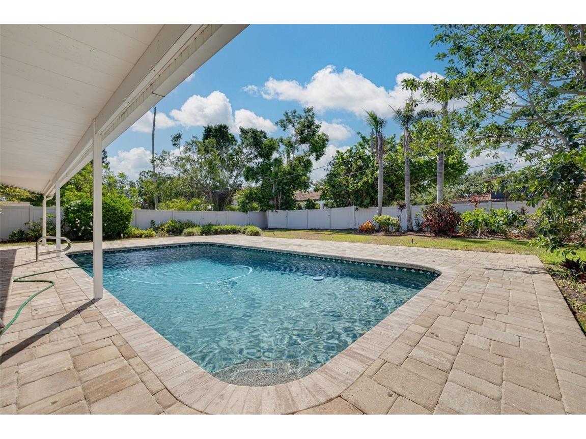 219 Miramar Boulevard NE Saint Petersburg FL 33704 TB8380231 image12