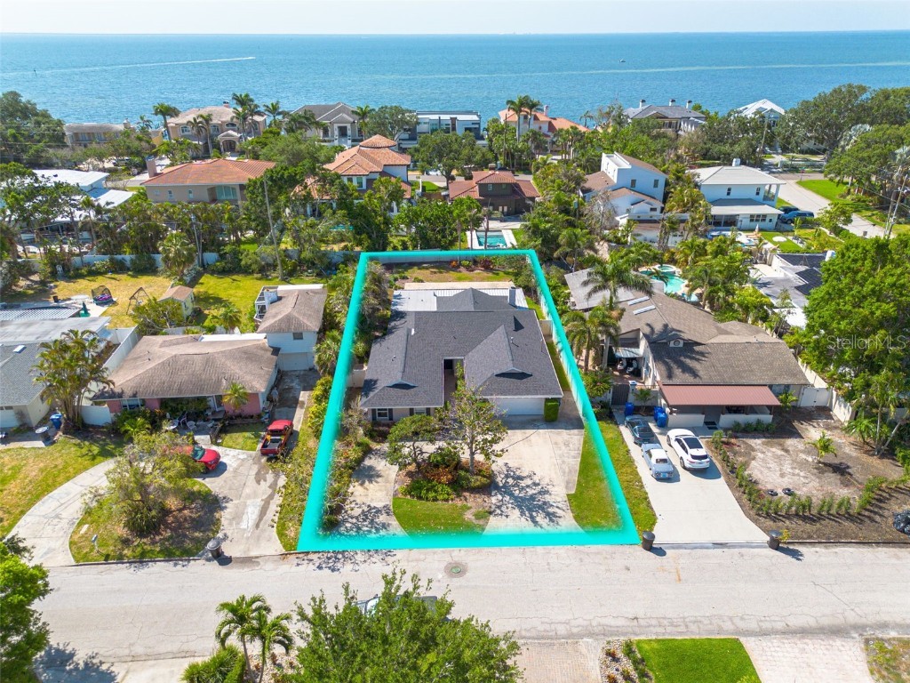 219 Miramar Boulevard NE Saint Petersburg FL 33704 TB8380231 image2