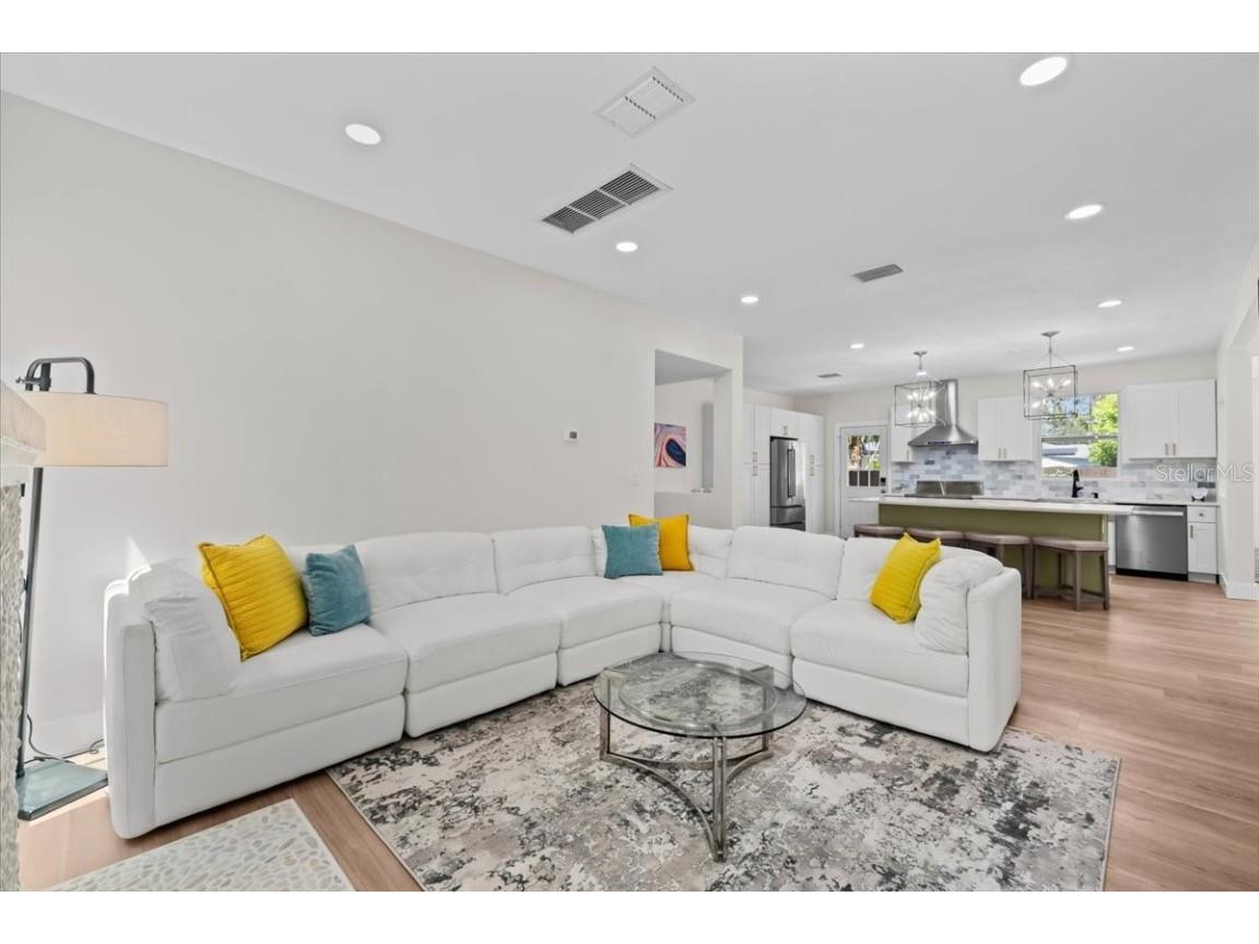 219 N Missouri Avenue Clearwater FL 33755 TB8431531 image10