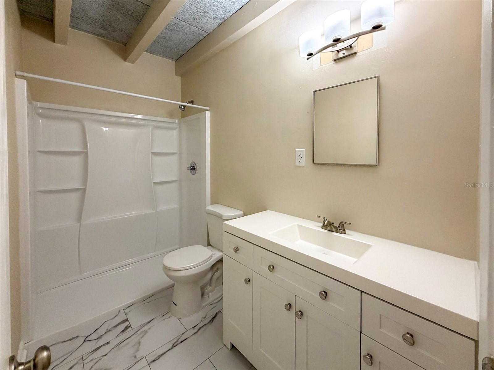 219 NW 3rd Avenue #B Gainesville FL 32601 GC540768 image16