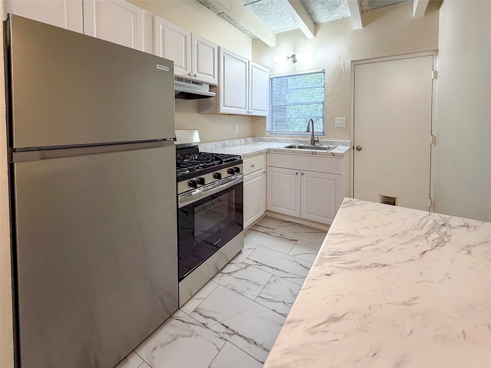 219 NW 3rd Avenue #B Gainesville FL 32601 GC540768 image3