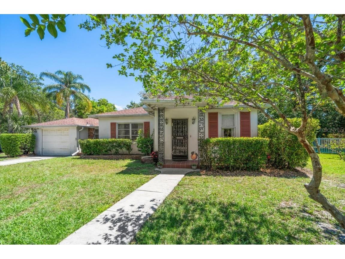 219 Park Circle S Dunedin FL 34698 TB8377537 image1