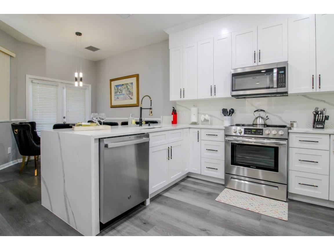 219 Plumoso Loop Davenport FL 33897 O6275692 image5