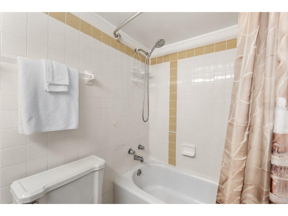 219 S Atlantic Avenue #409 Daytona Beach FL 32118 V4940913 image15