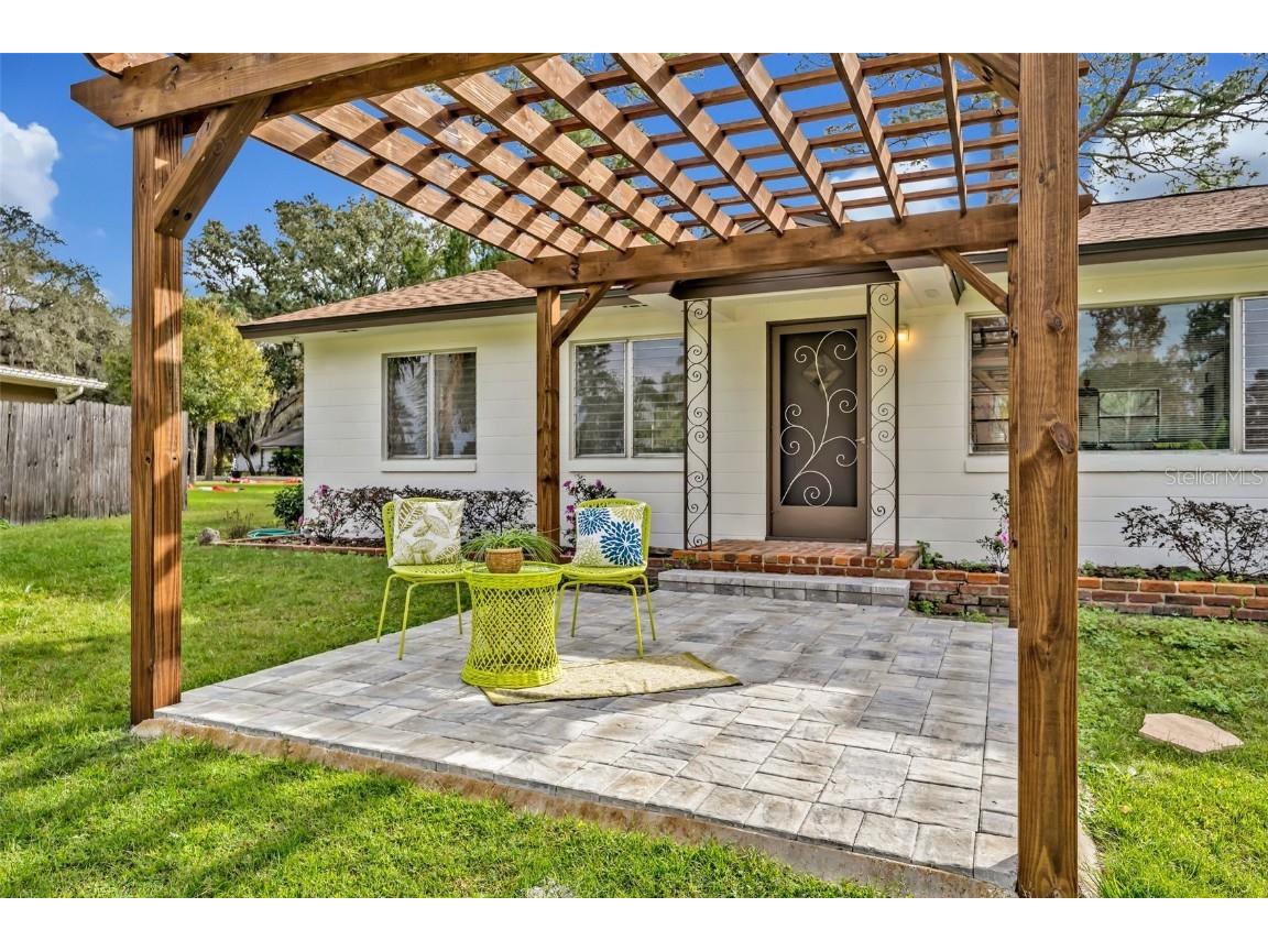 219 S Crystal Drive Sanford FL 32773 - BELAIR LAKE O6166656 image1