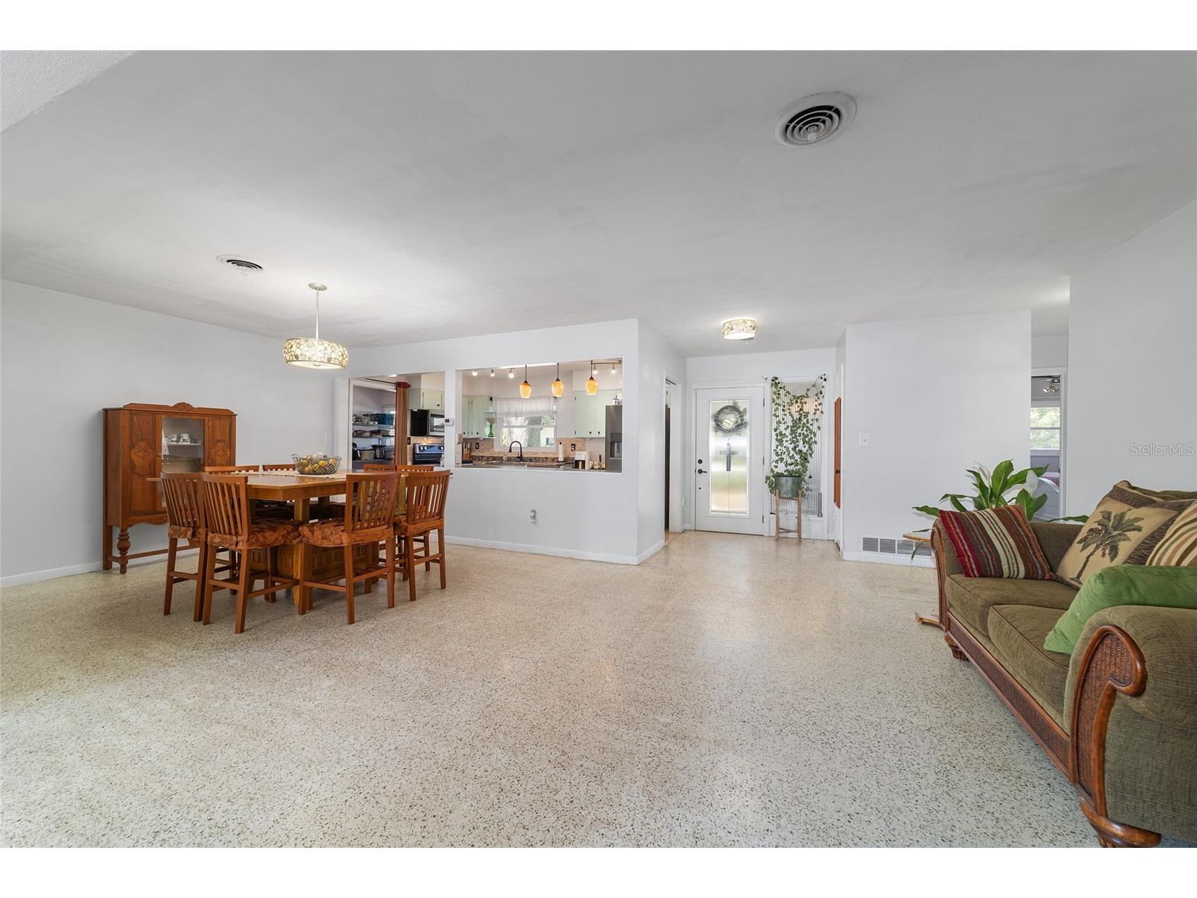 219 SE 20th Terrace Ocala FL 34471 OM722831 image20