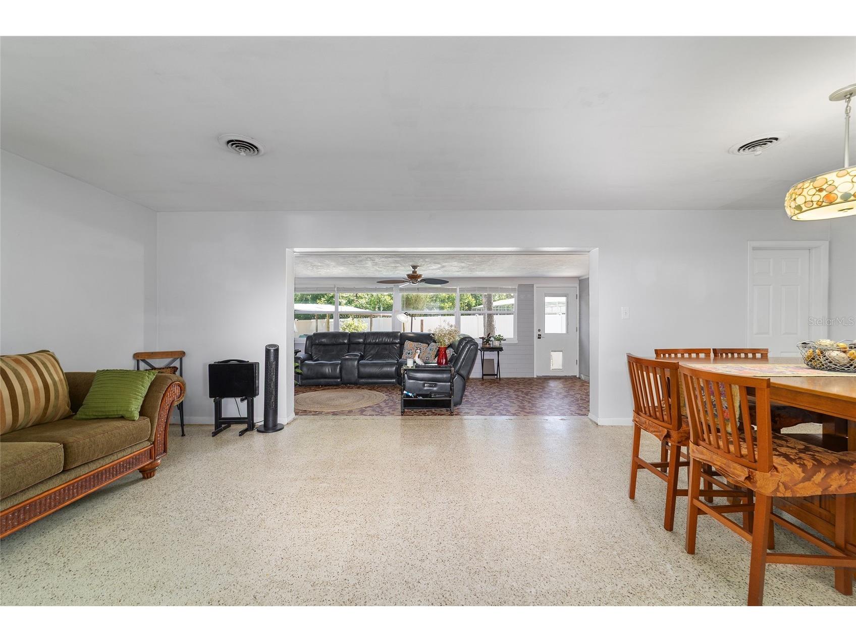 219 SE 20th Terrace Ocala FL 34471 OM722831 image23