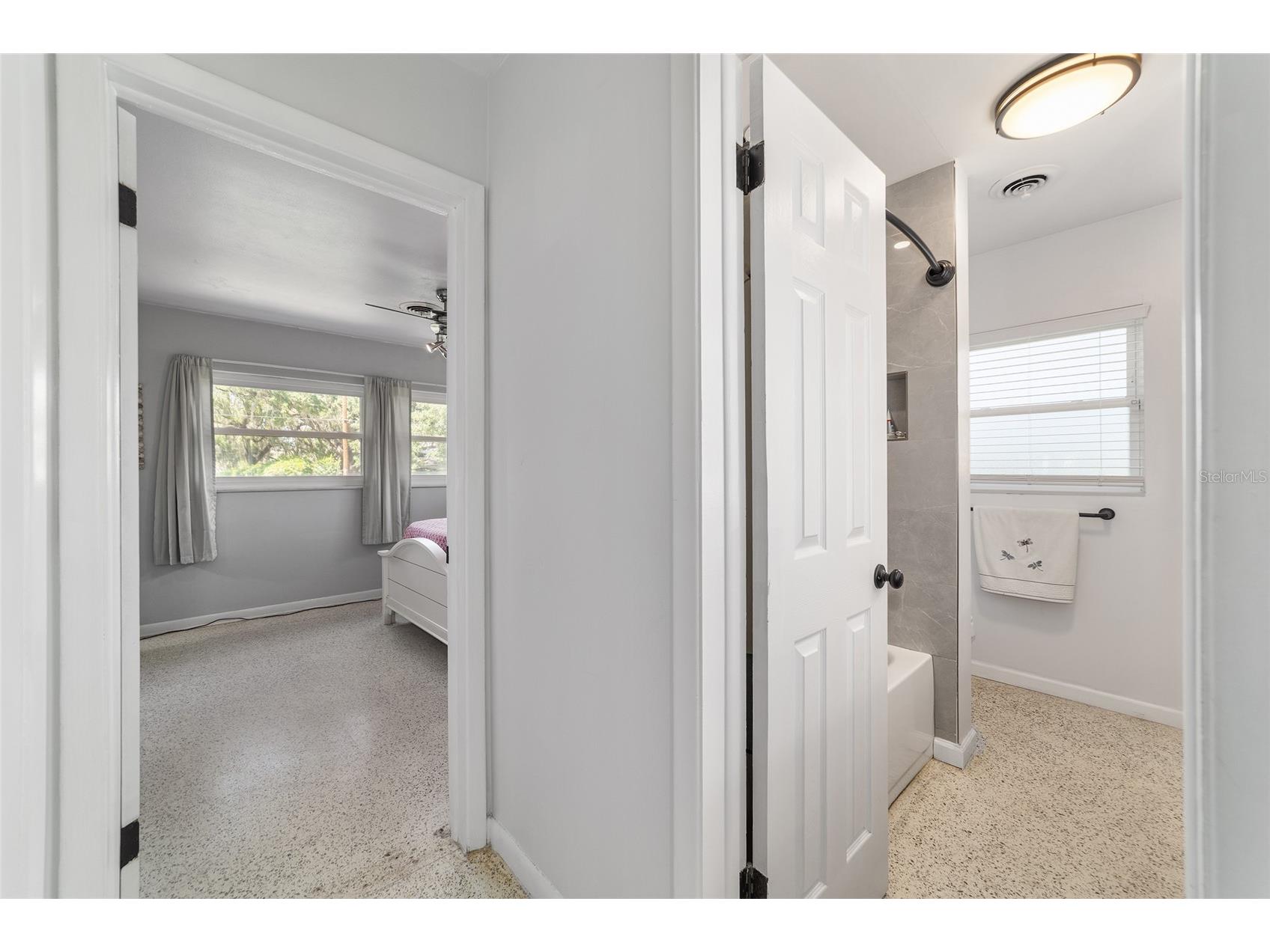 219 SE 20th Terrace Ocala FL 34471 OM722831 image40