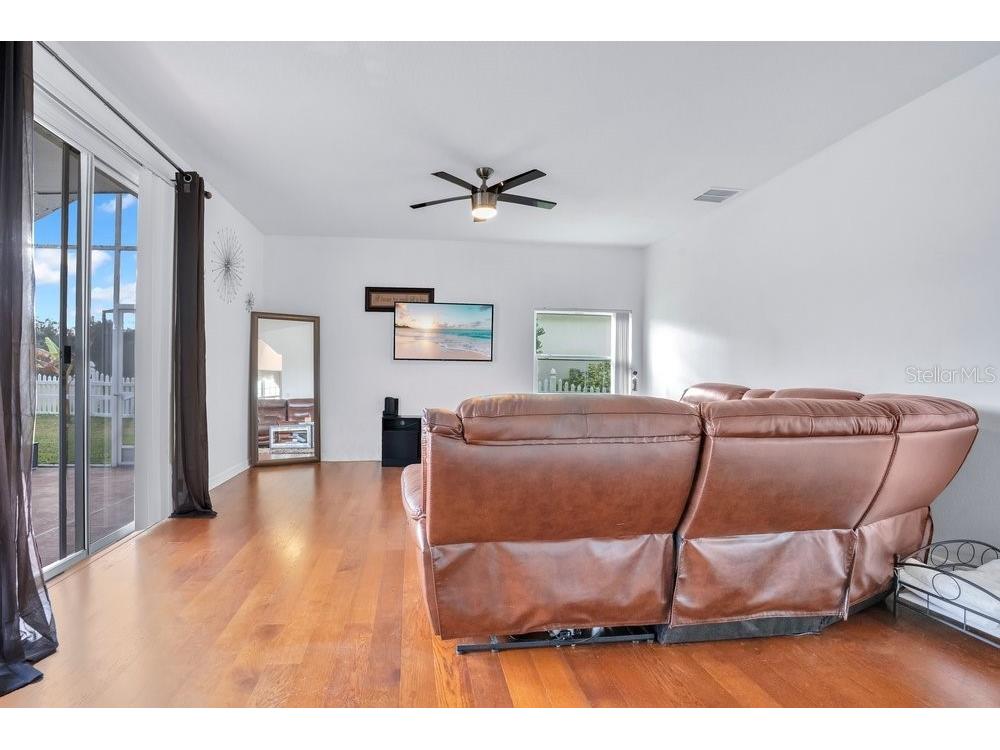 219 Strathmore Circle Kissimmee FL 34744 O6379060 image6