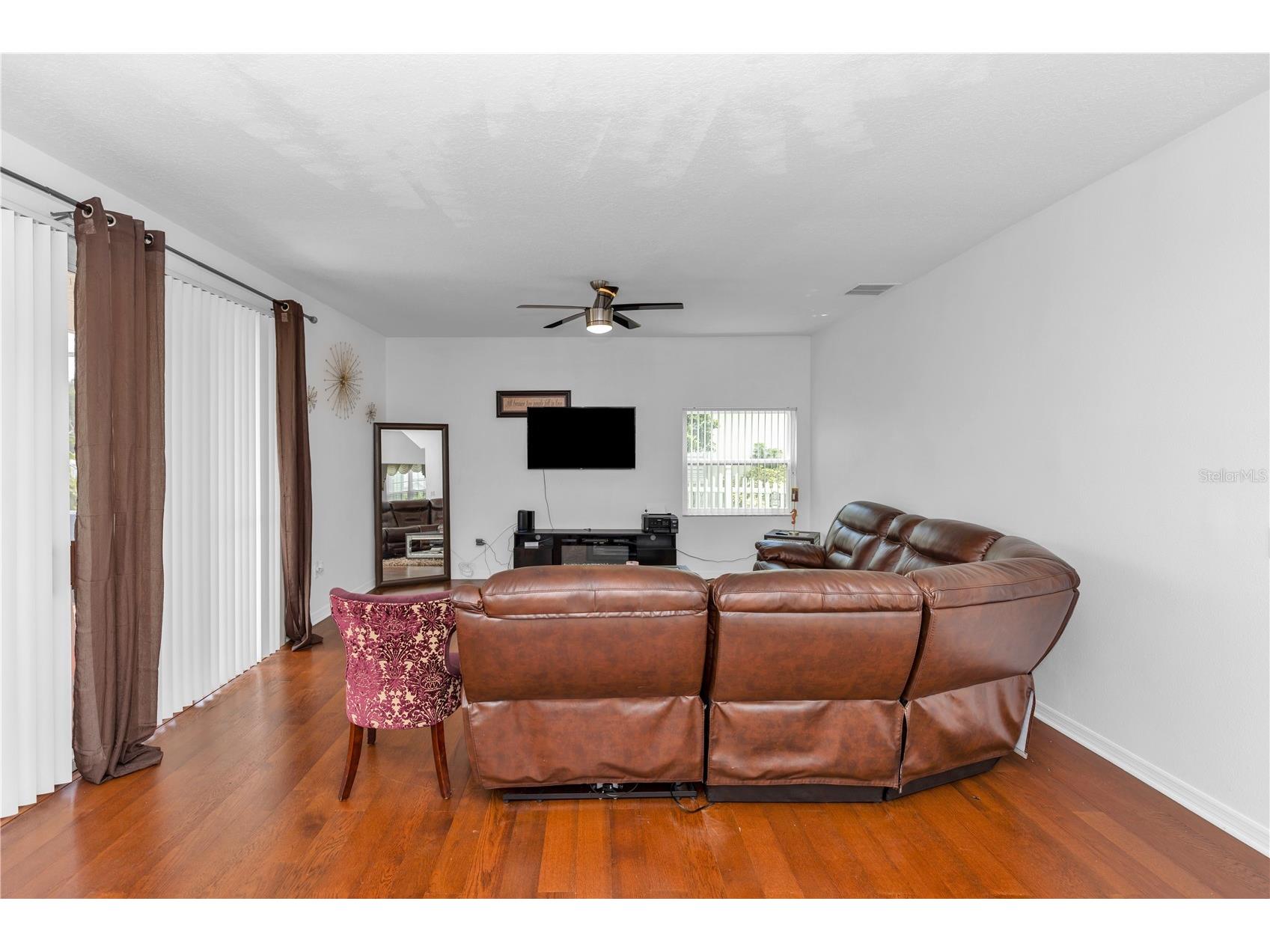 219 Strathmore Circle Kissimmee FL 34744 O6419771 image22