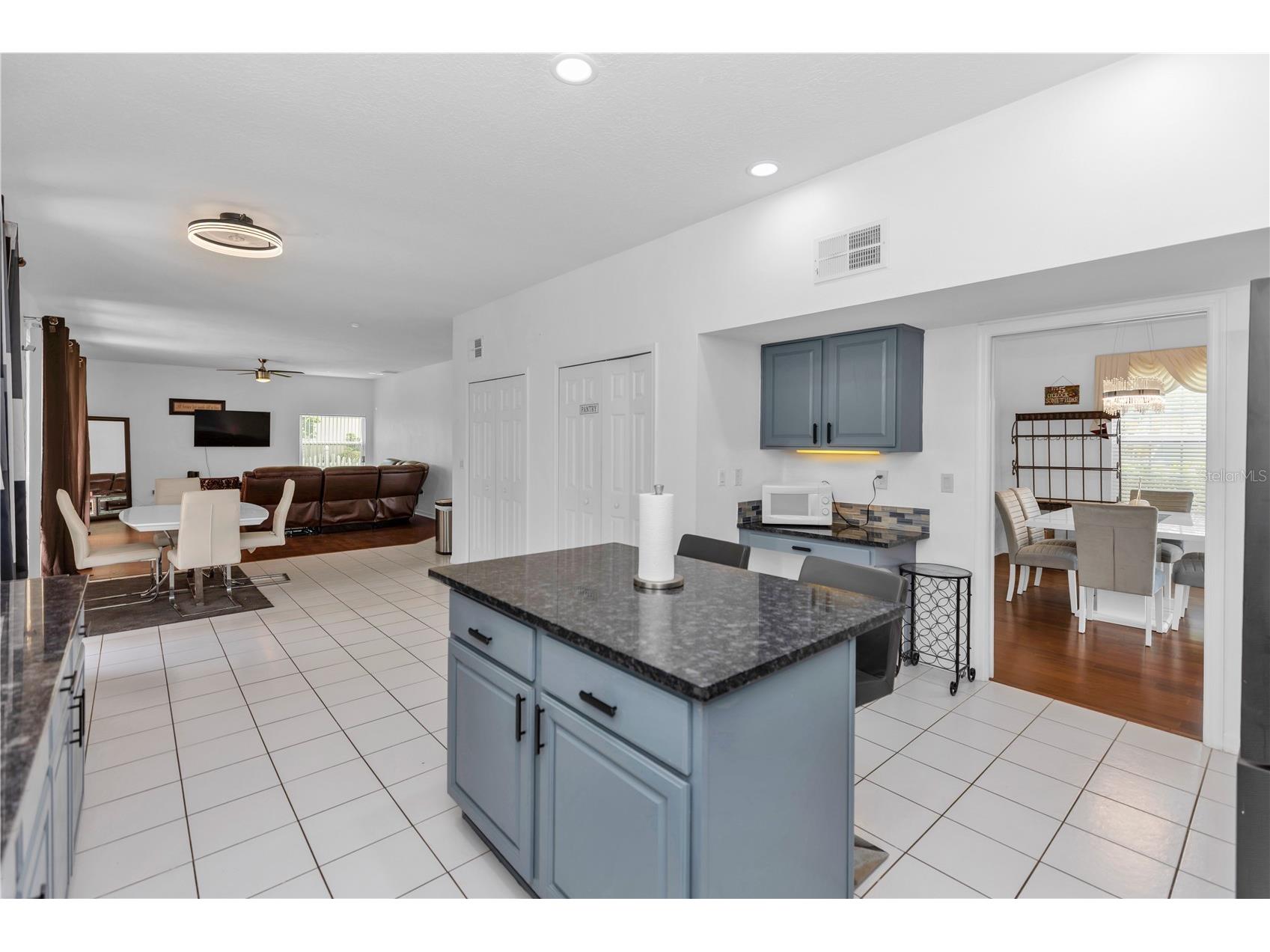 219 Strathmore Circle Kissimmee FL 34744 O6419771 image26