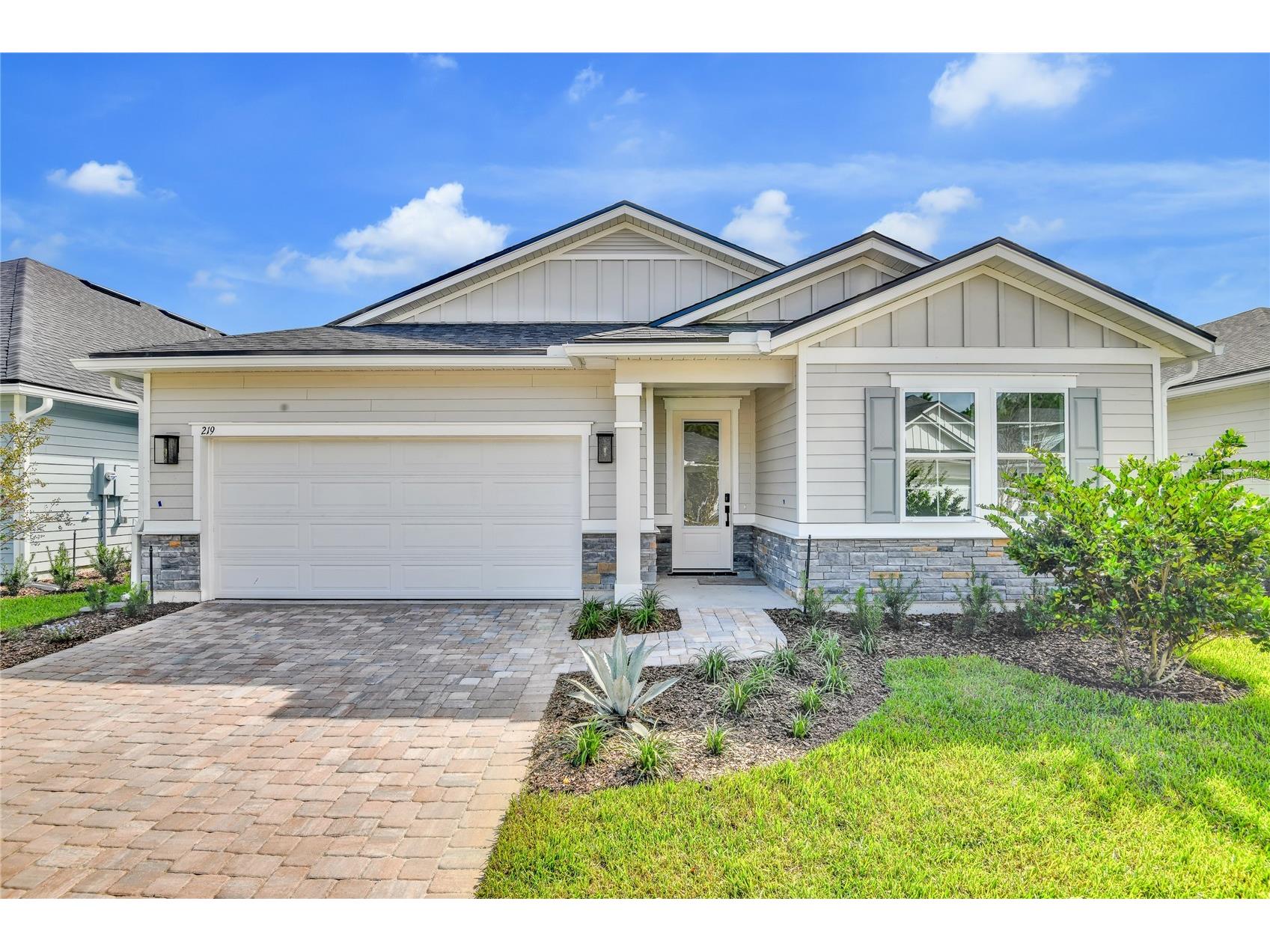 219 Thornberry Way Palm Coast FL 32164 S5128673 image1
