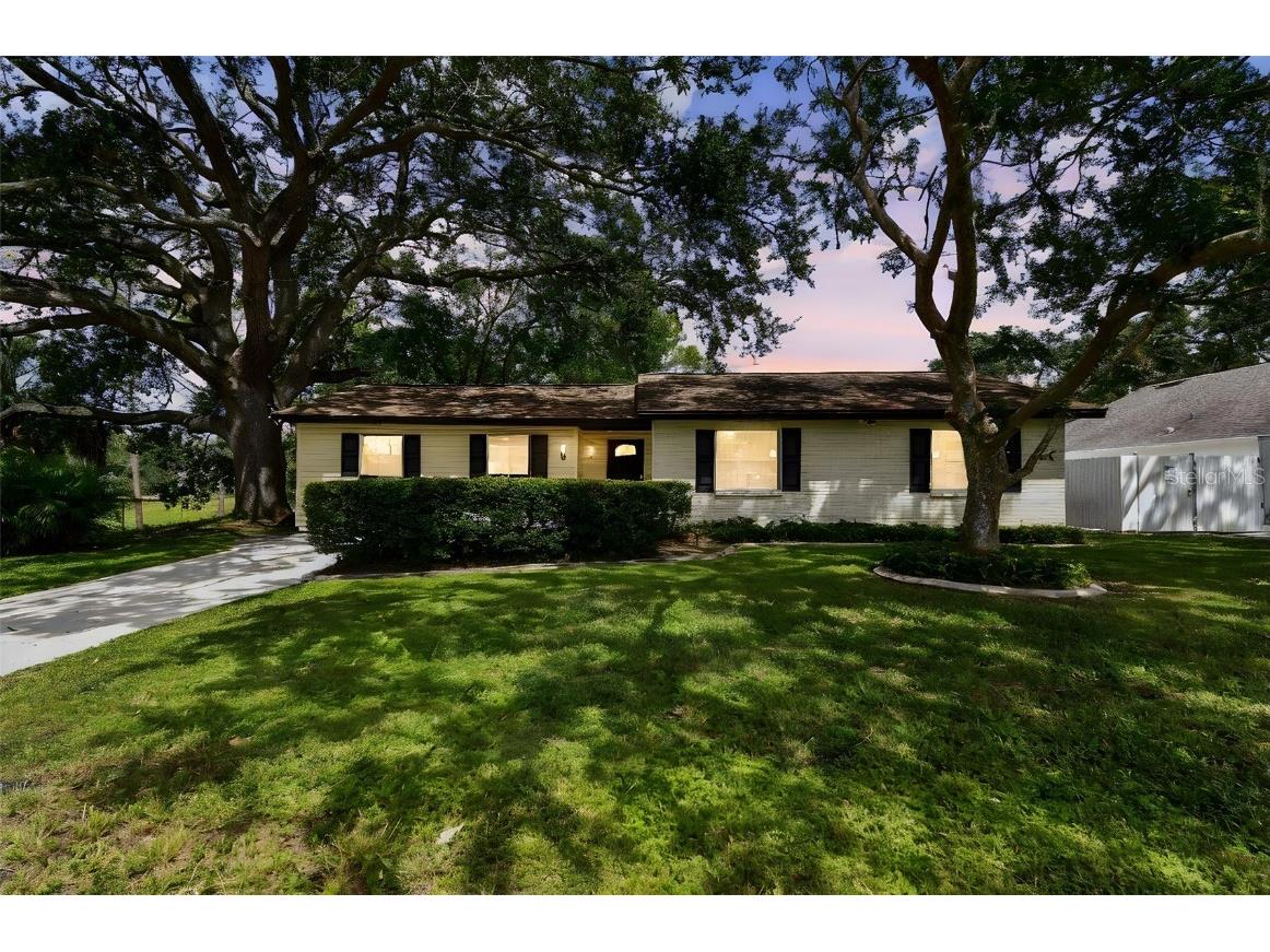 219 W 108th Avenue Tampa FL 33612 TB8429871 image1