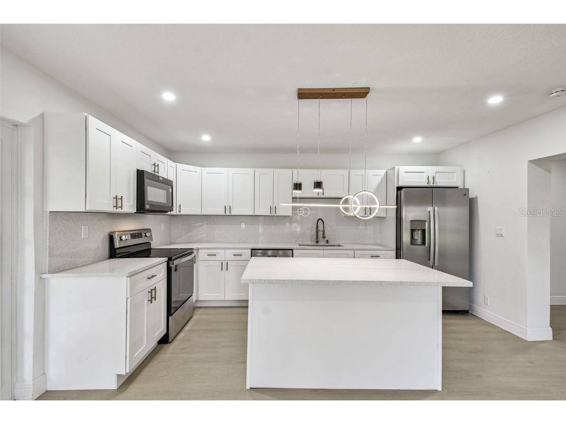 219 W 108th Avenue Tampa FL 33612 TB8429871 image43