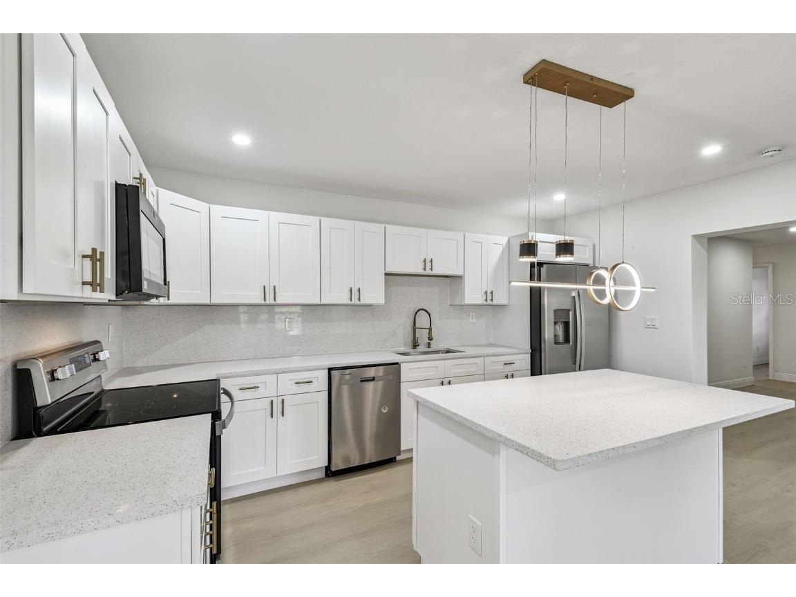 219 W 108th Avenue Tampa FL 33612 TB8429871 image44