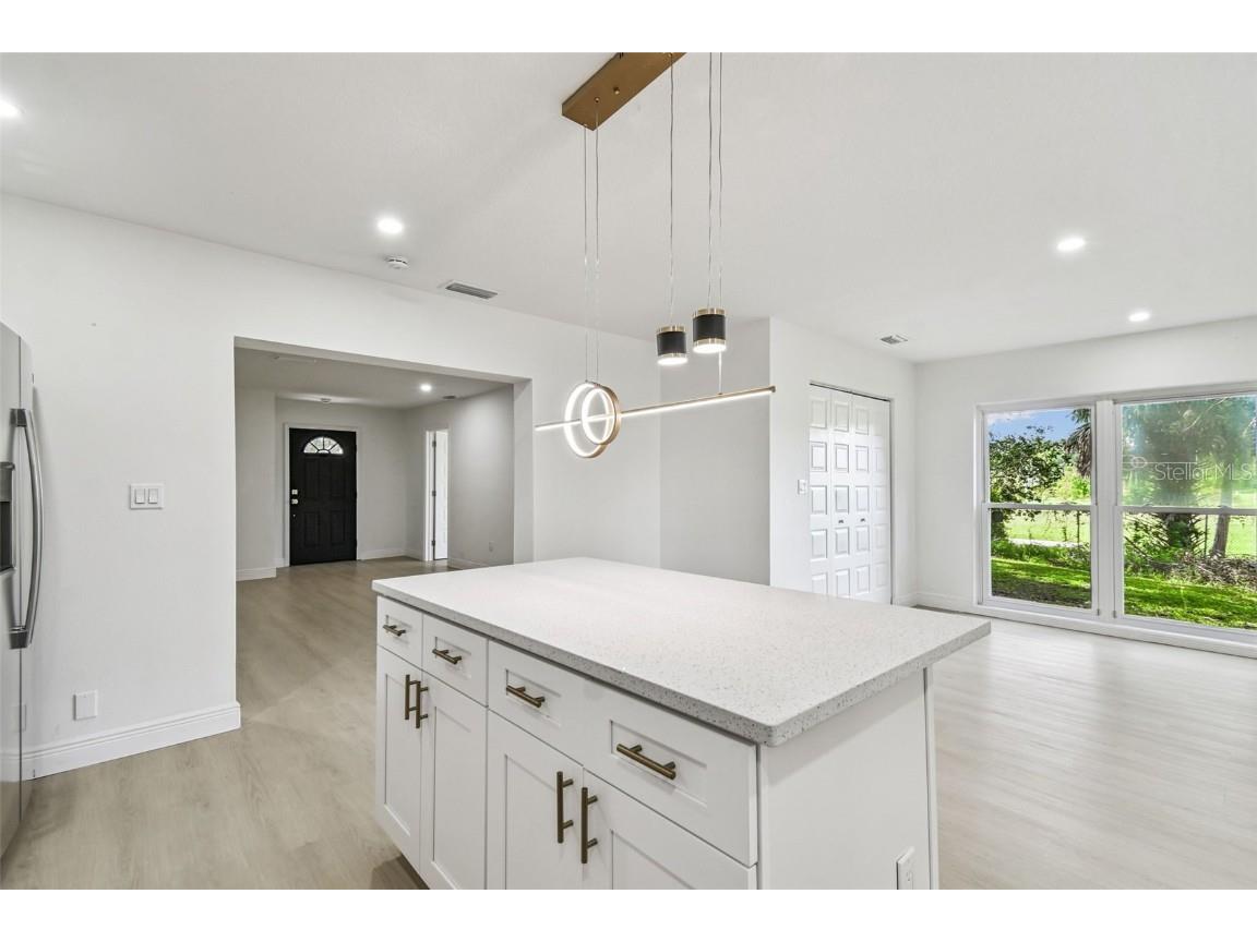 219 W 108th Avenue Tampa FL 33612 TB8429871 image50