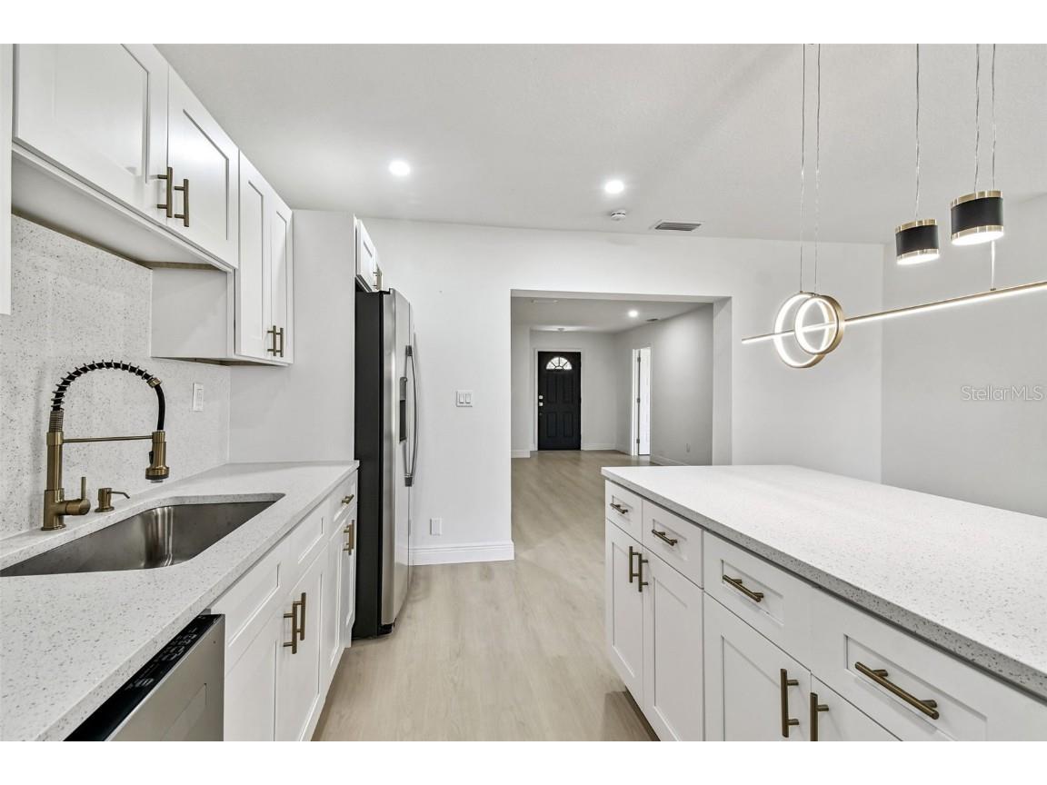 219 W 108th Avenue Tampa FL 33612 TB8429871 image51