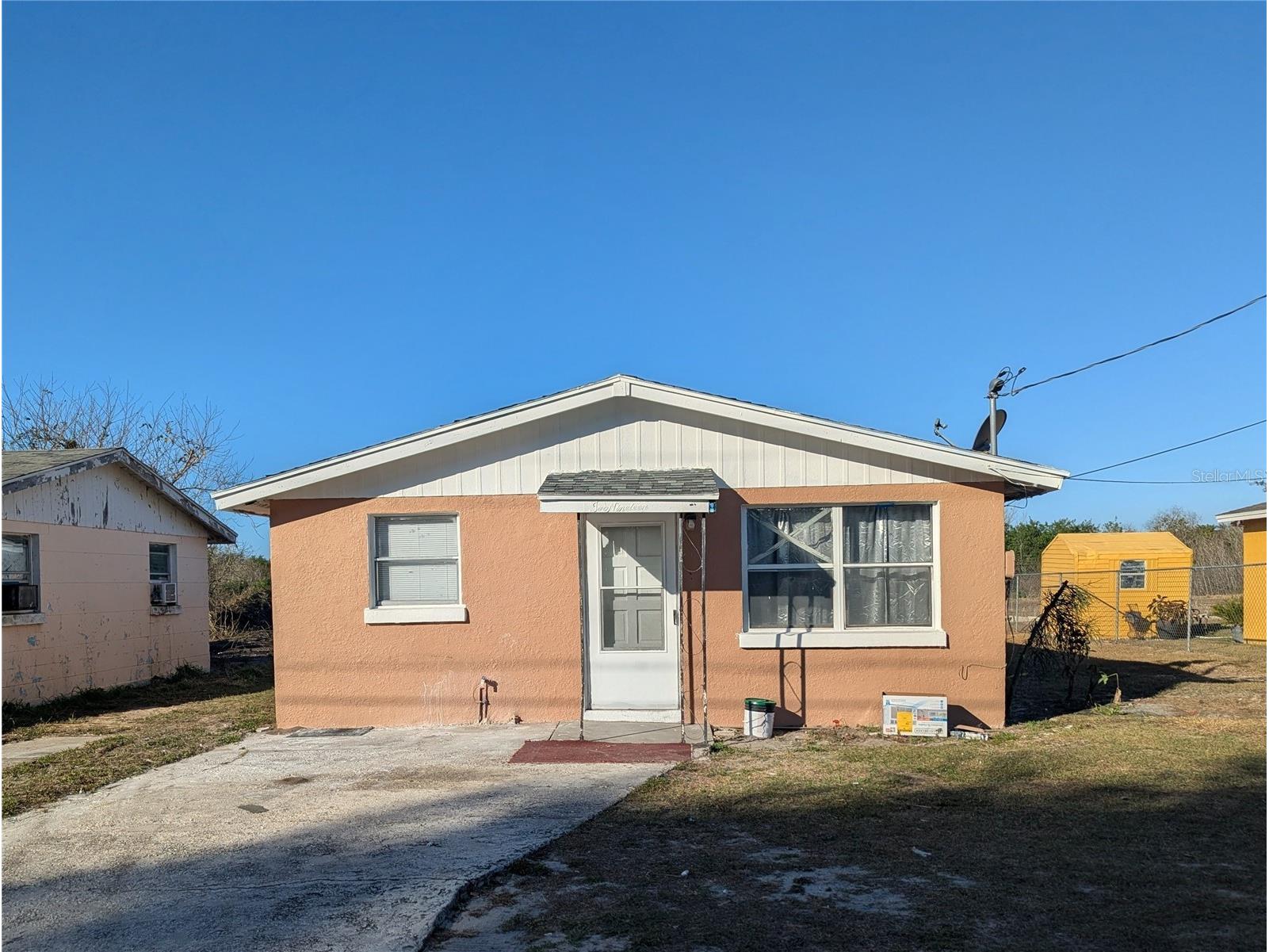 219 W Northside Drive Lake Wales FL 33853 P4937629 image1