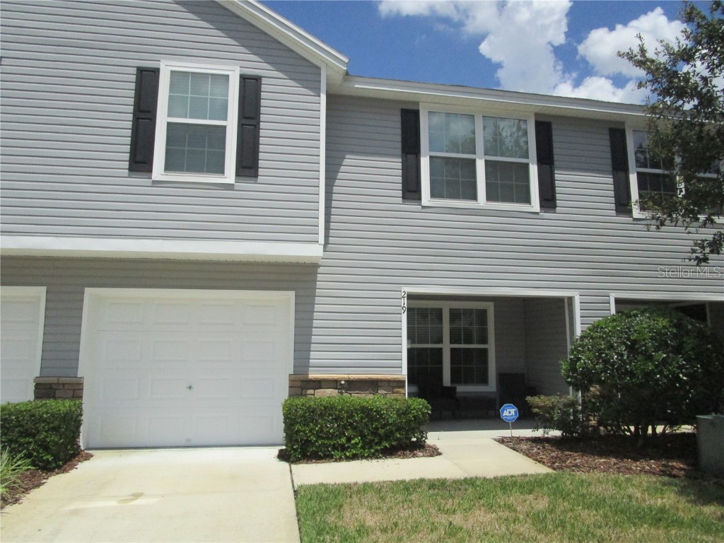 219 Woodknoll Place Valrico FL 33594 T3463148 image1