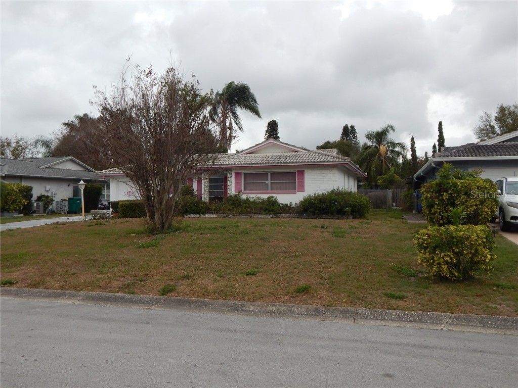 2190 Bramblewood Drive N Clearwater FL 33763 T3428912 image1