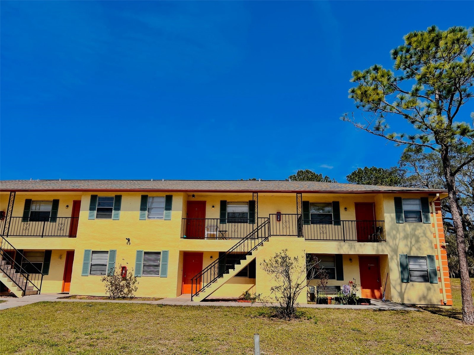 2190 Knox Mcrae Drive #F Titusville FL 32780 O6401378 image1