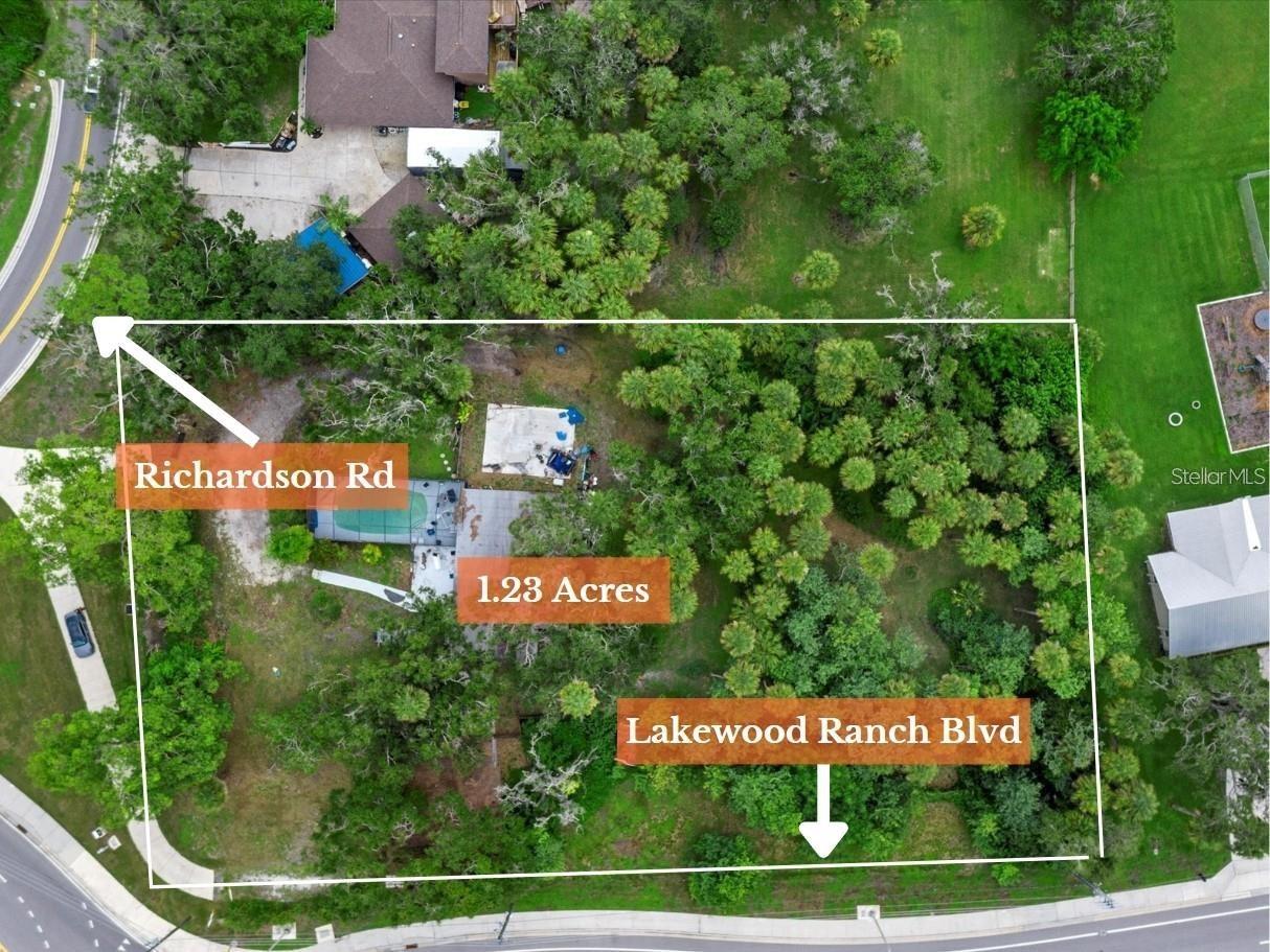 2190 Lakewood Ranch Boulevard Sarasota FL 34240 A4688576 image1