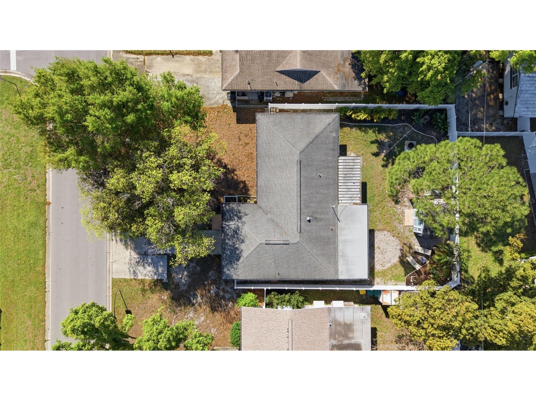 2190 Scotland Drive Clearwater FL 33763 TB8489947 image29
