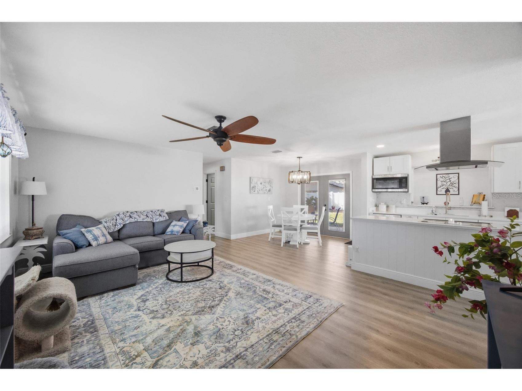 2190 Scotland Drive Clearwater FL 33763 TB8489947 image6