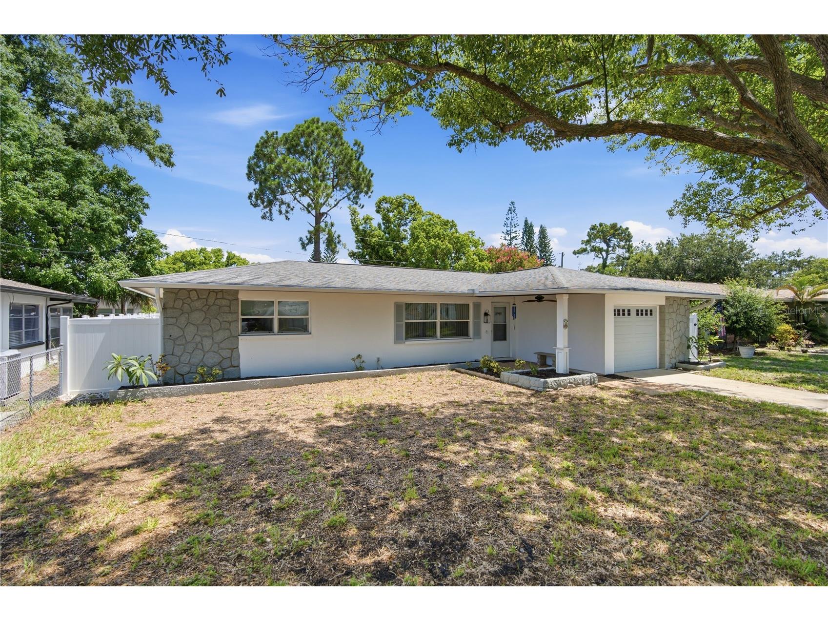 2190 Scotland Drive Clearwater FL 33763 TB8525180 image2