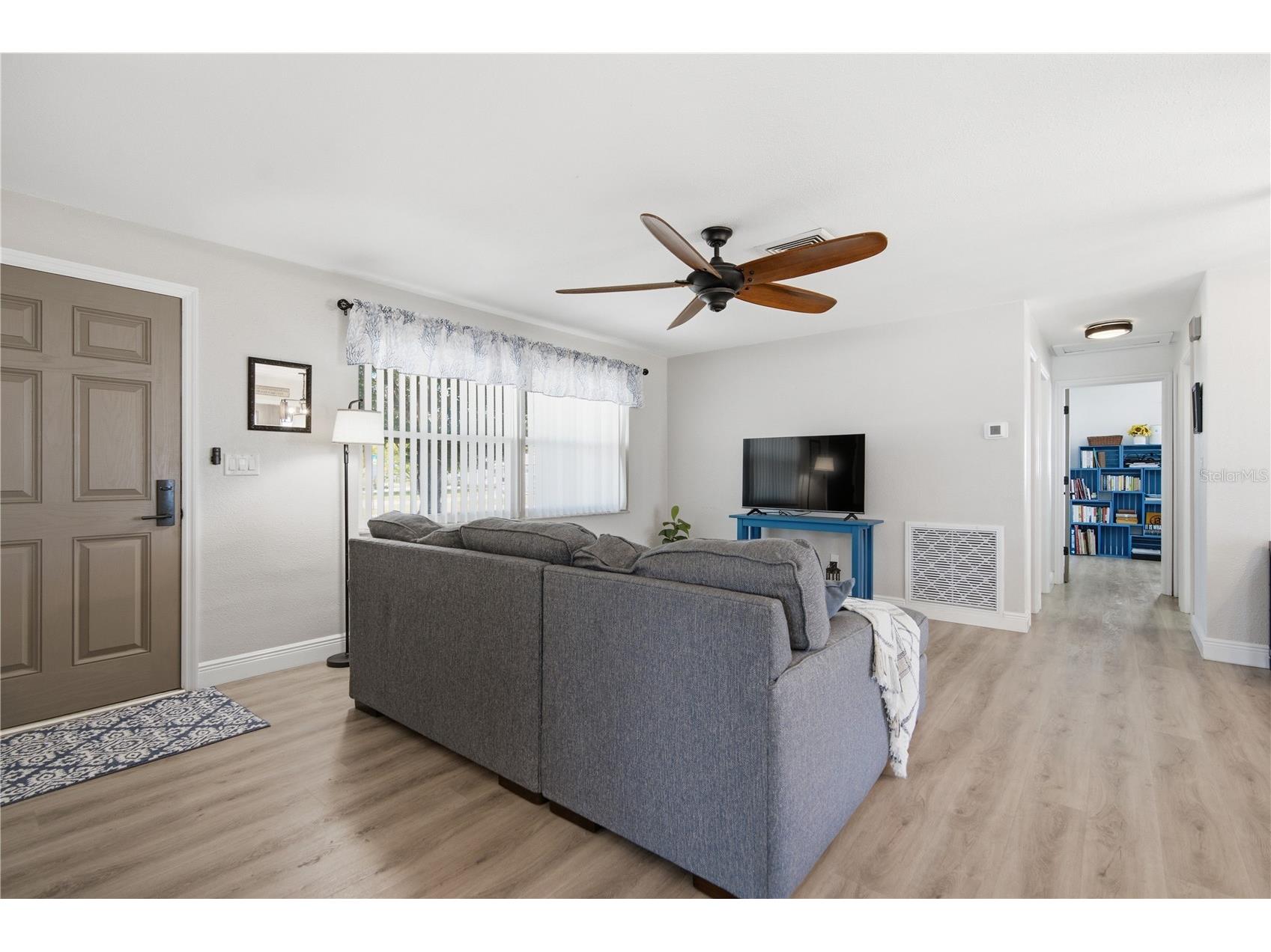 2190 Scotland Drive Clearwater FL 33763 TB8525180 image5