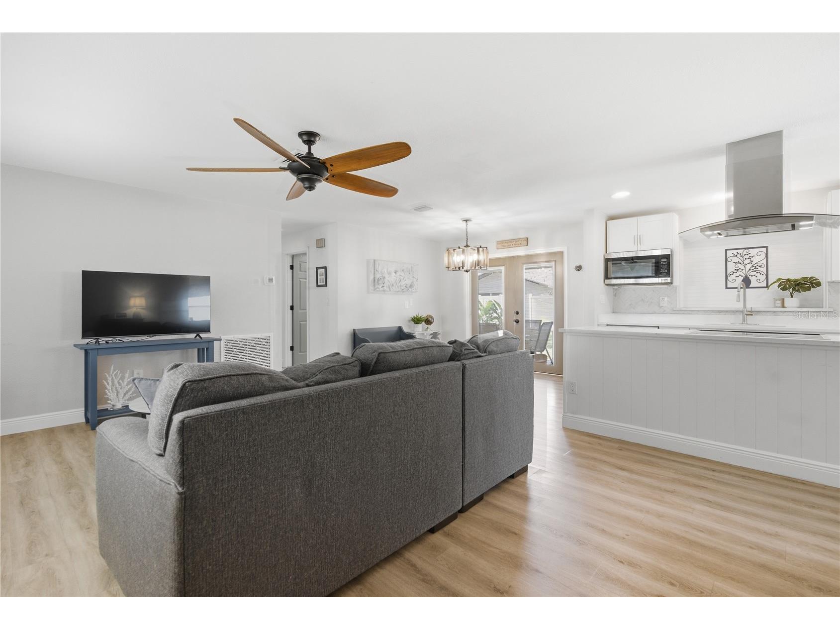 2190 Scotland Drive Clearwater FL 33763 TB8525180 image6