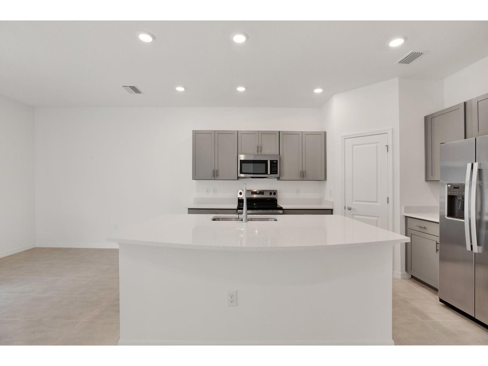 2191 Hallier Cove Wesley Chapel FL 33543 TB8512971 image12