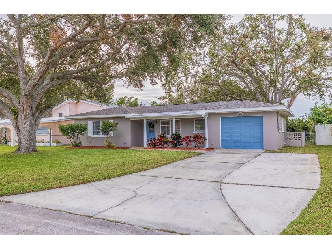 2192 Belmar Drive Belleair Bluffs FL 33770 TB8315960 image1