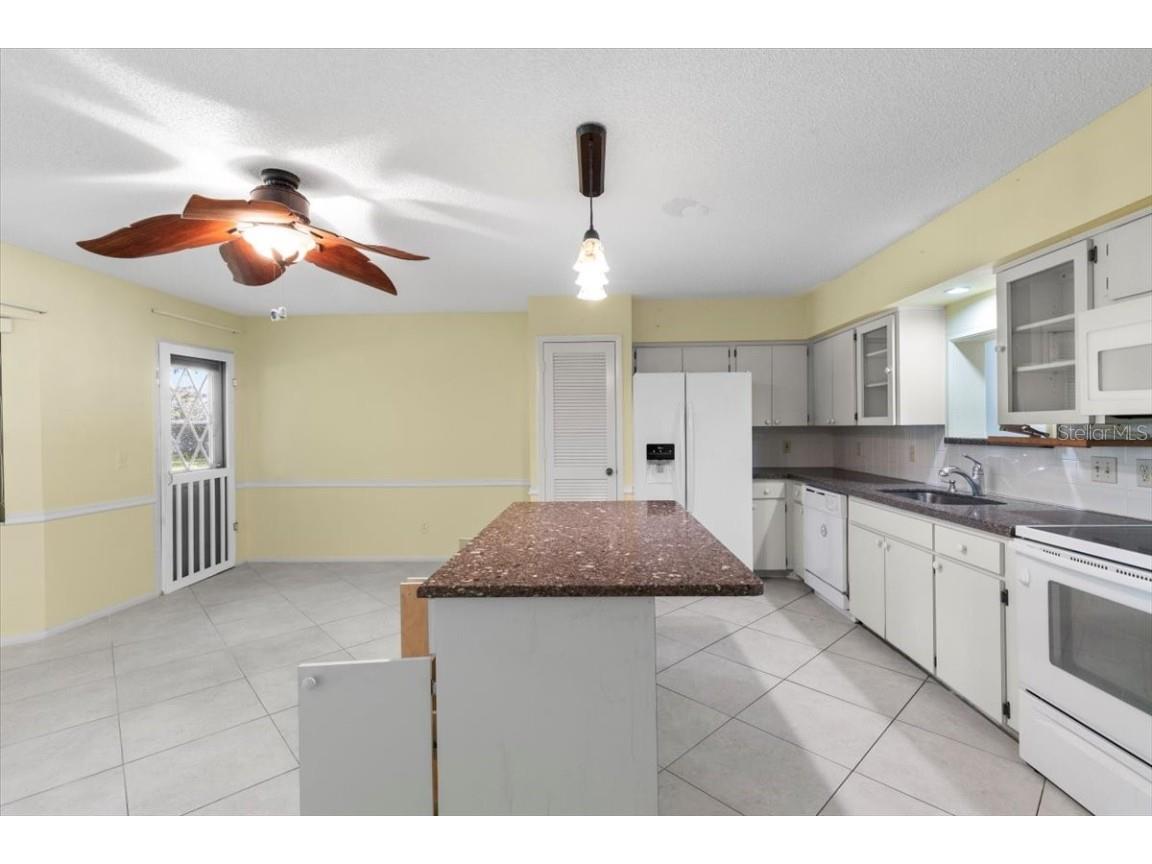 2192 Swedish Drive #10 Clearwater FL 33763 TB8393079 image10