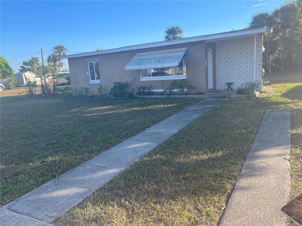 21921 Beverly Avenue Port Charlotte FL 33952 C7502940 image1