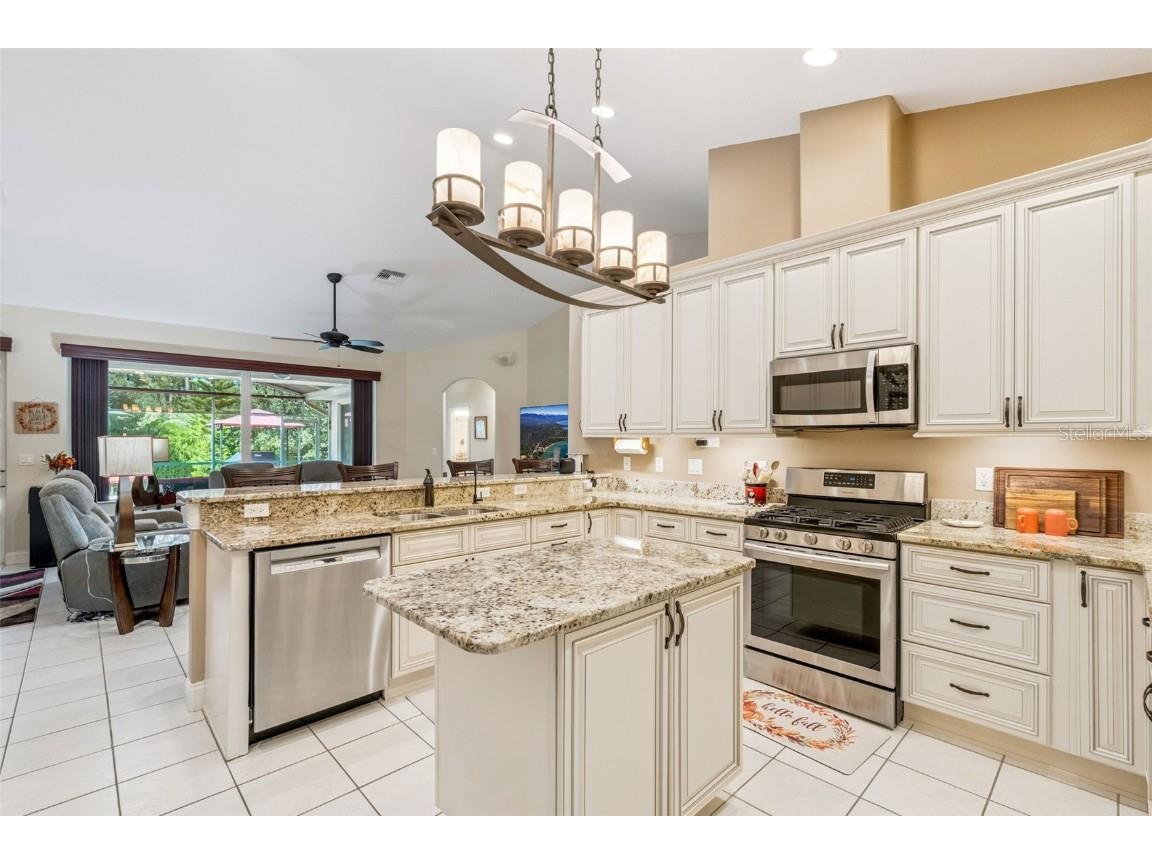 21937 King Alfred Street Leesburg FL 34748 G5103533 image18