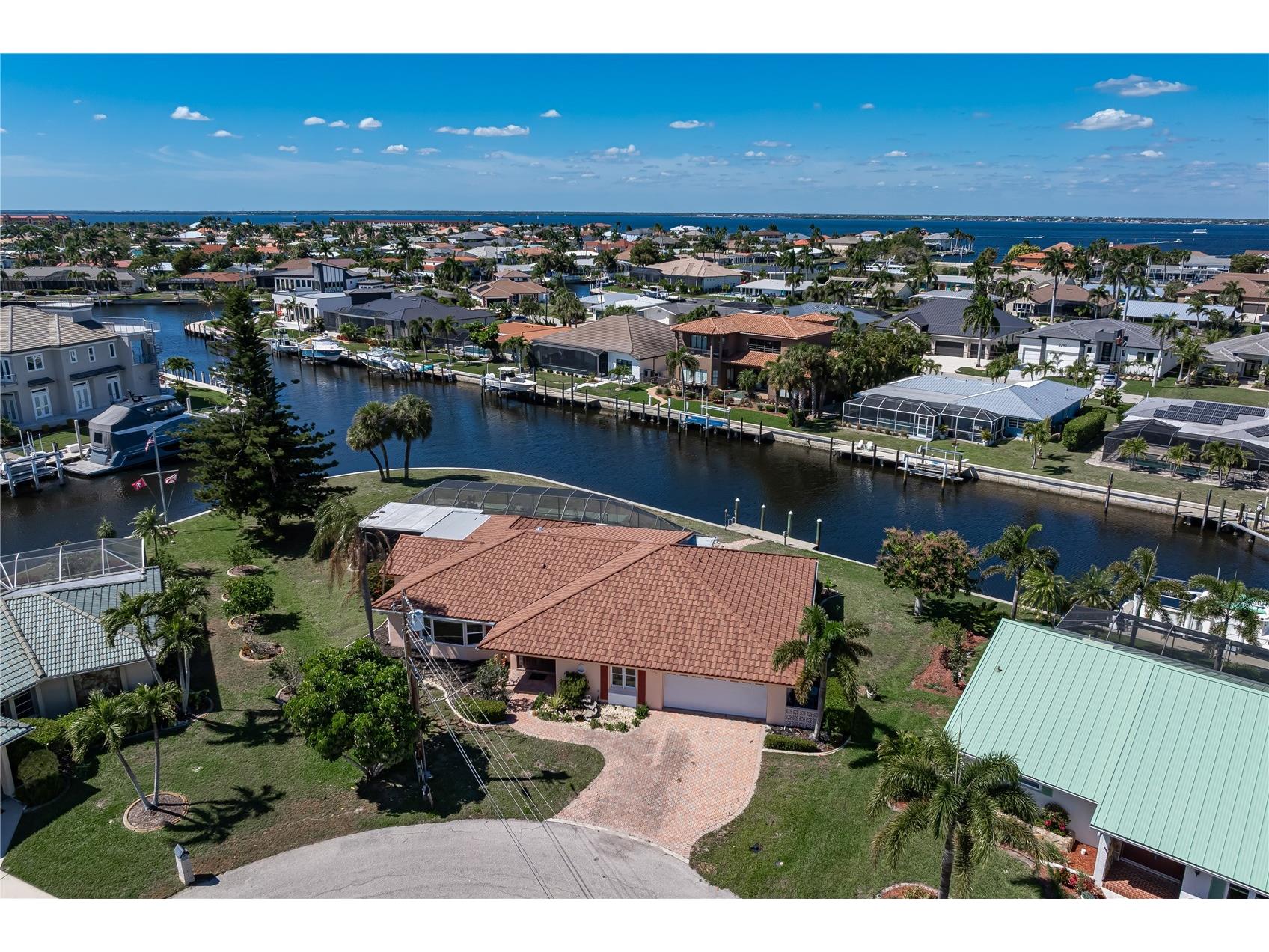 2194 Bayou Road Punta Gorda FL 33950 - DOLPHIN INLET CANAL C7523706 image1
