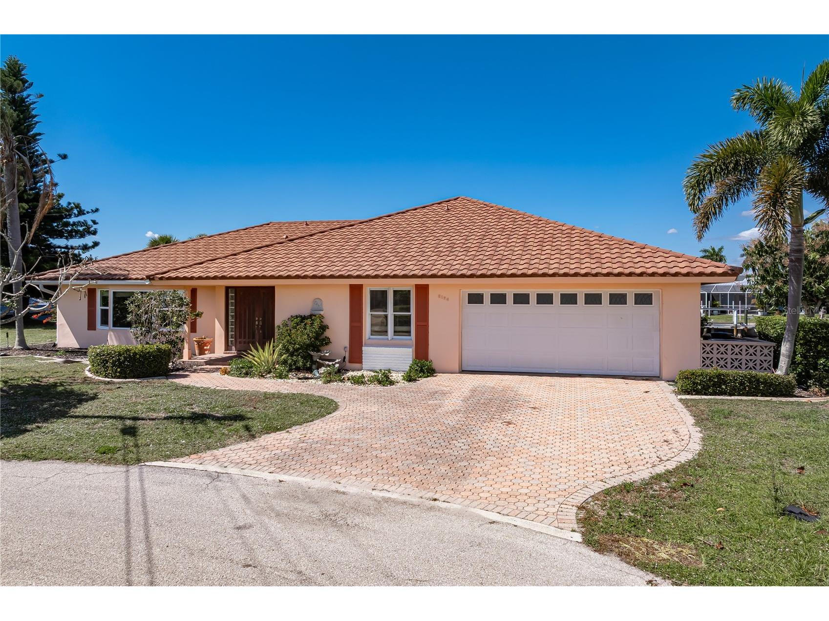 2194 Bayou Road Punta Gorda FL 33950 - DOLPHIN INLET CANAL C7523706 image2